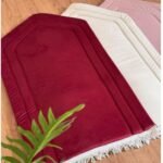 مصلية مبطنة – سجادة صلاة ببطانة سميكة للركبتين