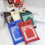 مصلية جيب وتر بروف – سجادة صلاة صغيرة مقاومة للماء، سهلة الحمل